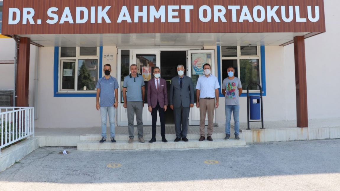 Dr.Sadık Ahmet Ortaokulu Fotoğrafı